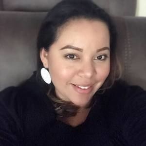 Meet your Posher, Claudia